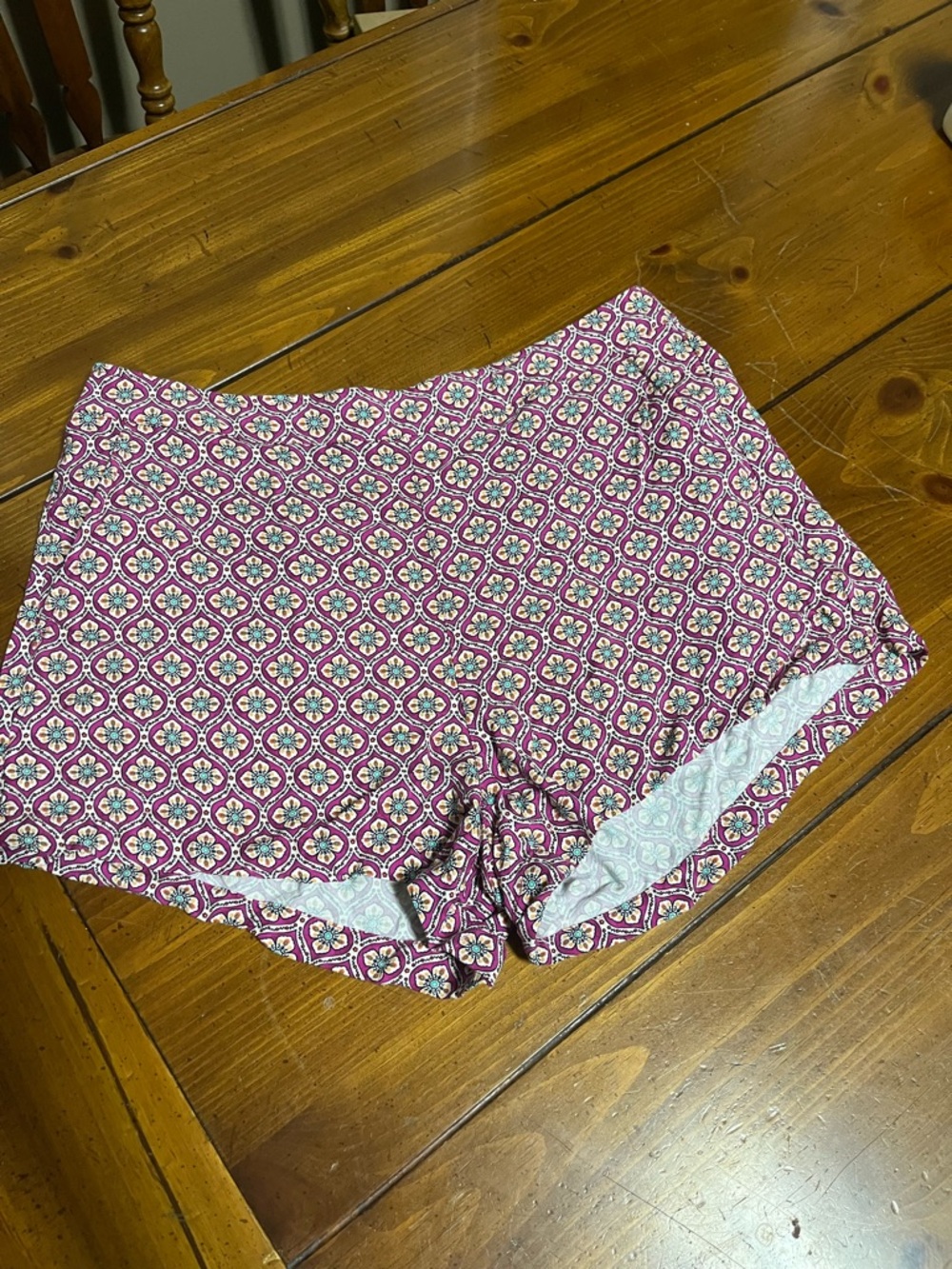 Old Navy Pink Patterned Women’s Shorts